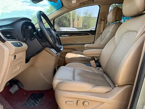 Buick GL8 2019