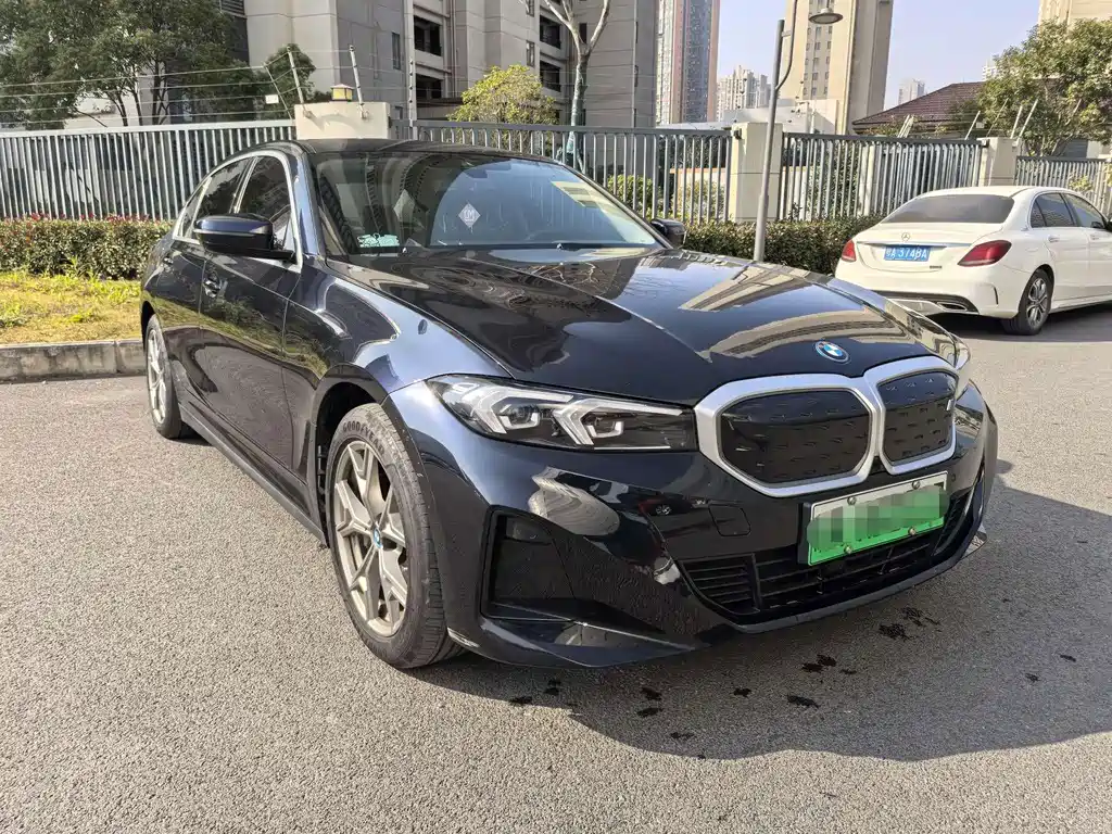 BMW i3 2022 — фото 3