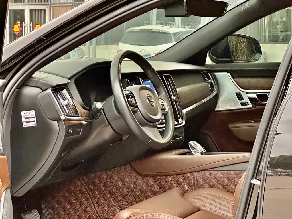 Volvo S90 2023 — фото 4
