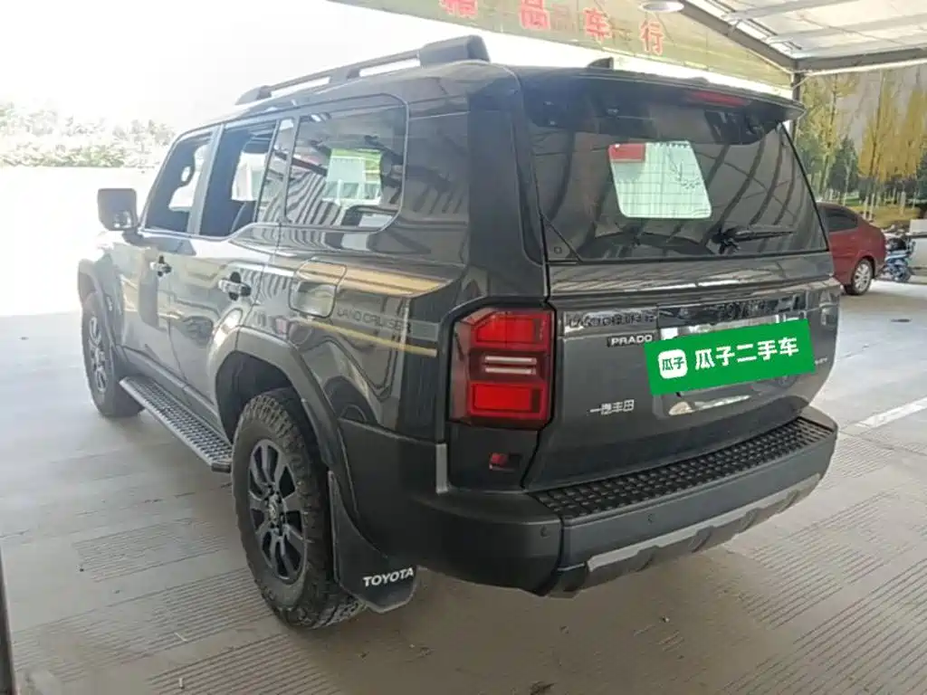 Toyota Prado 2024