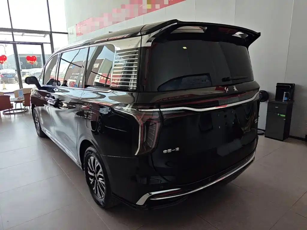 Hongqi HQ9 PHEV 2025 — фото 5