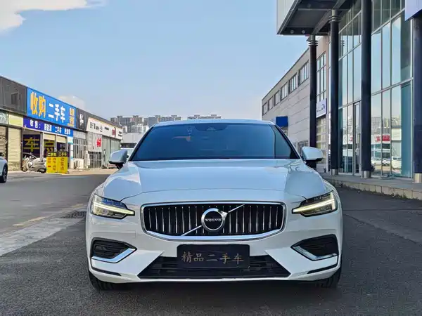 Volvo S60 2021