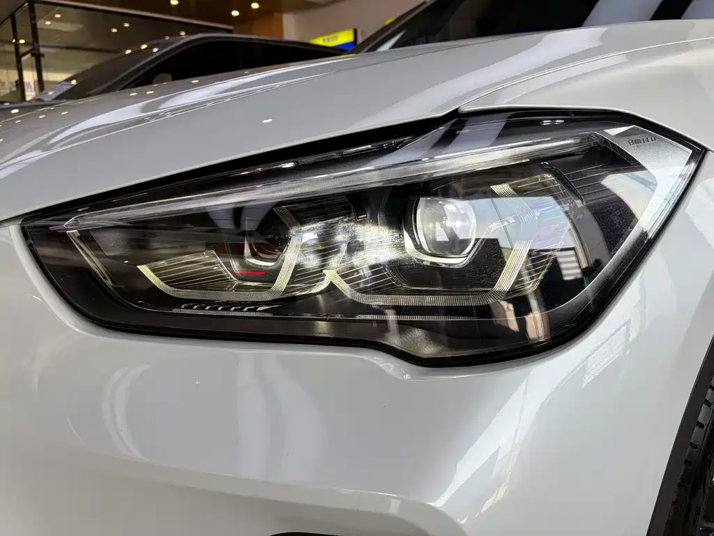 BMW X1 2022 — фото 15