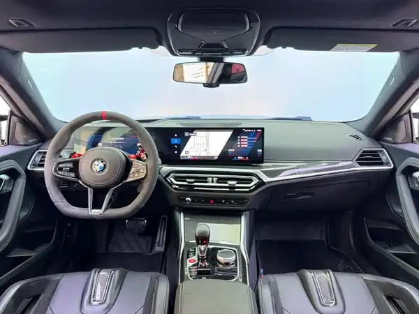 BMW M2 2023
