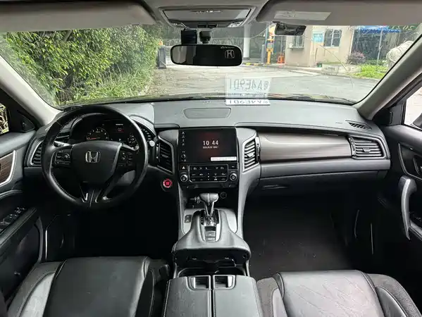 Honda Avancier 2017