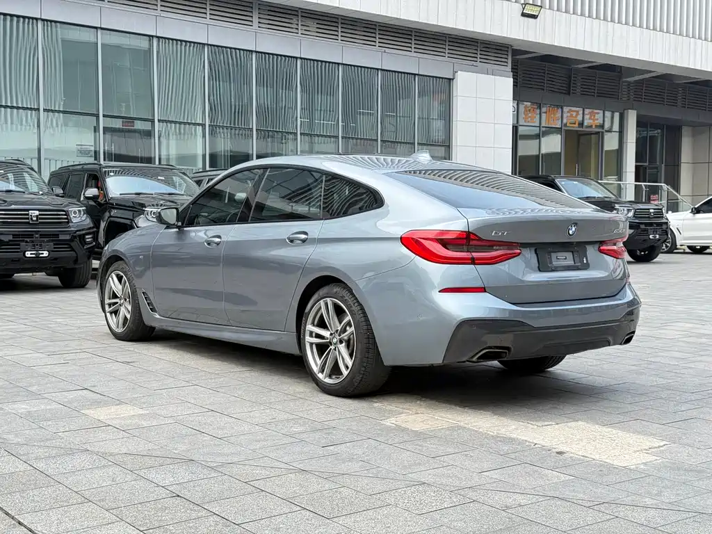 BMW 6 Series GT 2019 — фото 13