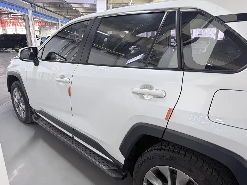 Toyota Wildlander 2021 — фото 17