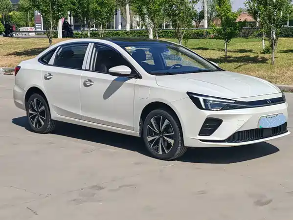 Roewe Feifan ER6 2020