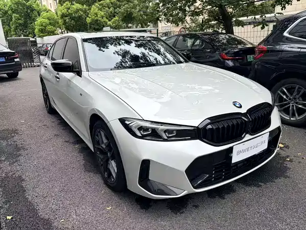 BMW 3 Series 2025