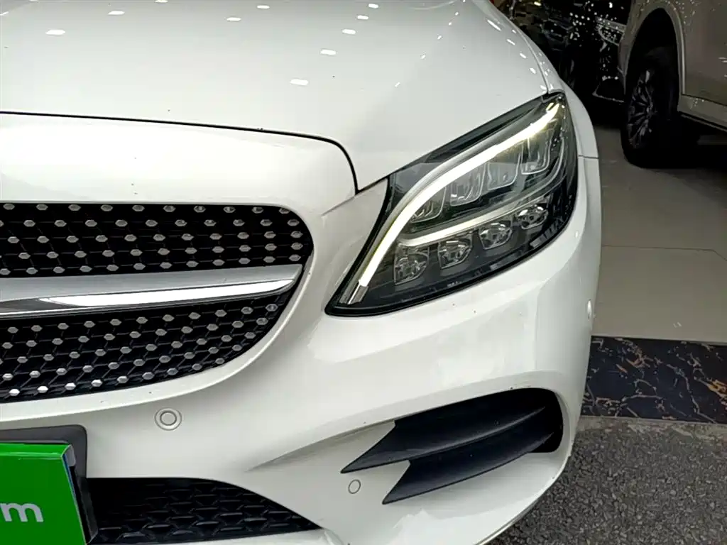 Mercedes-Benz C-Class 2020 — фото 24