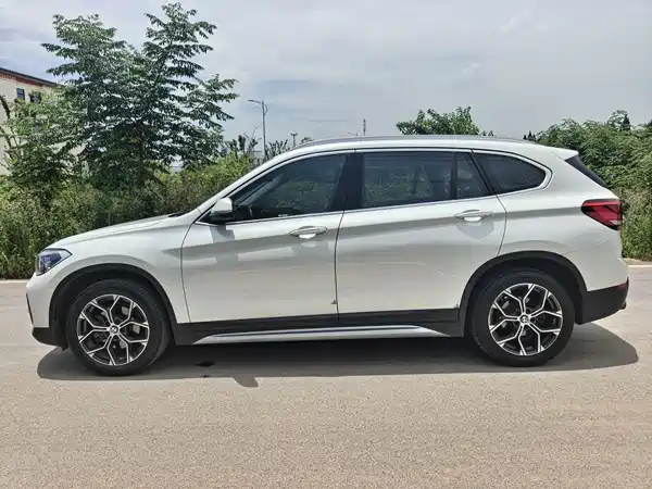 BMW X1 2021