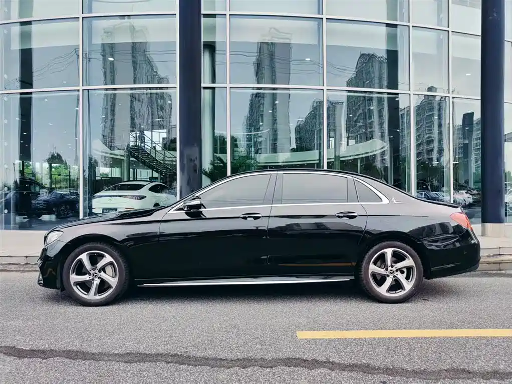 Mercedes-Benz E-Class 2019