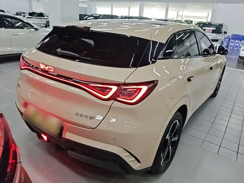 BYD Seal 06GT 2025 — фото 7