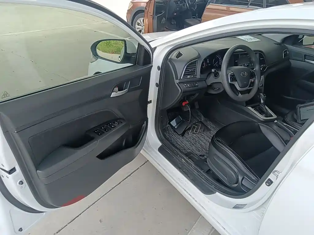Hyundai Celesta 2018 — фото 16