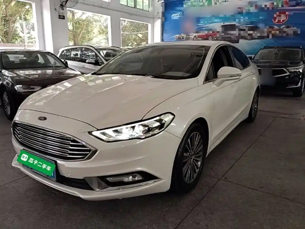 Ford Mondeo 2017 — фото 1