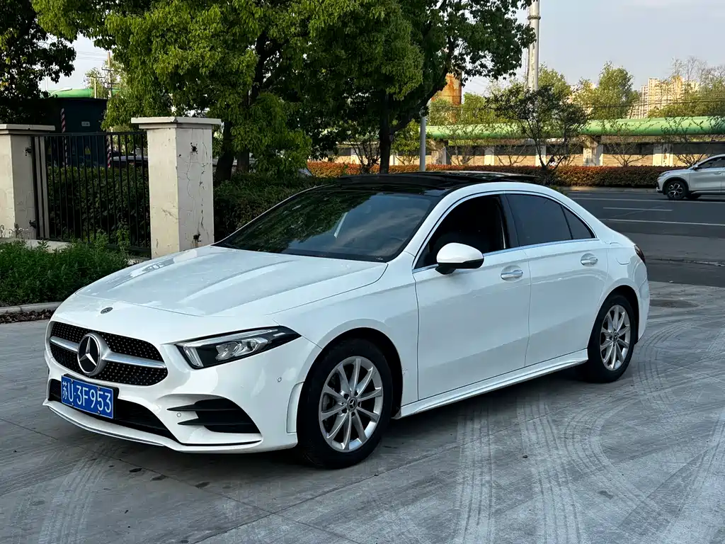 Mercedes-Benz A-Class 2021 — фото 1