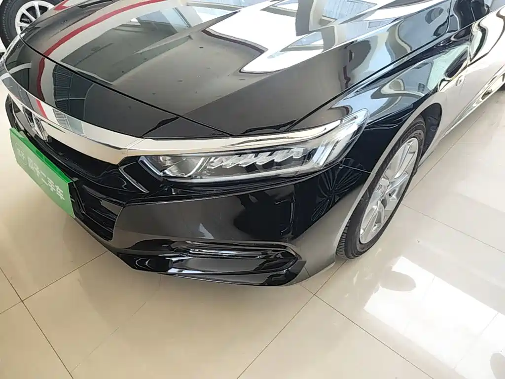 Honda Accord 2020 — фото 24