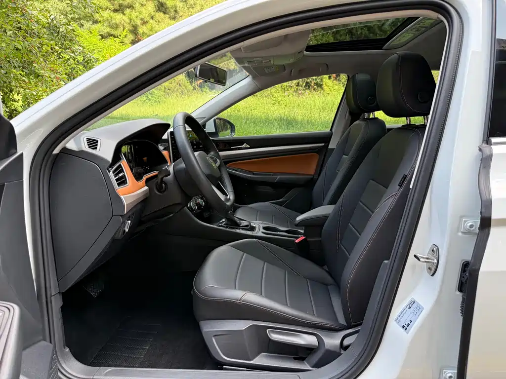 Volkswagen Bora 2024