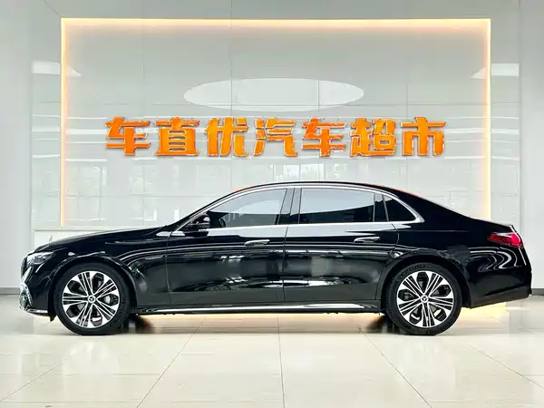 Mercedes-Benz E-Class 2025