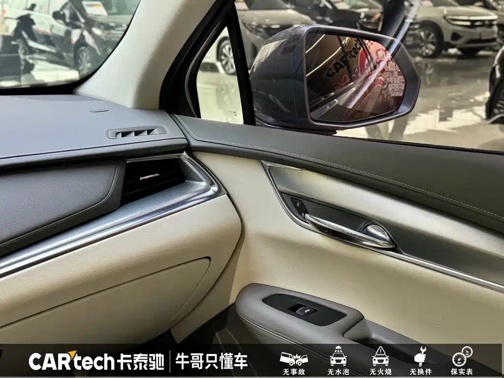 Cadillac XT5 2023 — фото 15