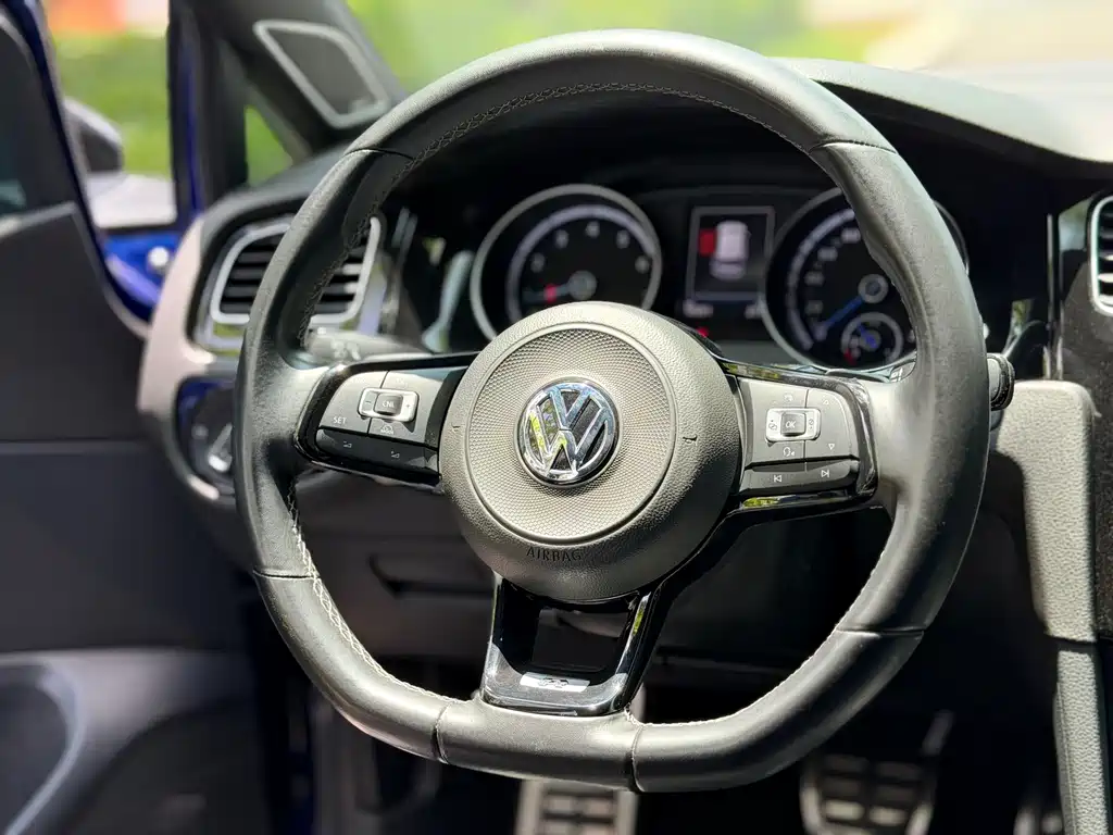 Volkswagen Golf 2020 — фото 10