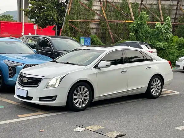 Cadillac XTS 2016