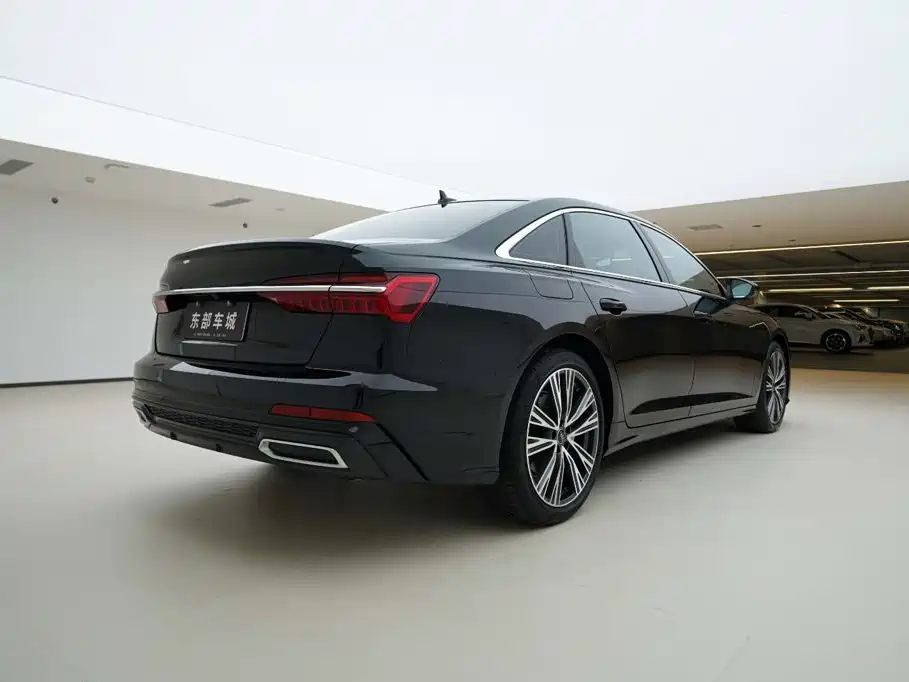 Audi A6L 2022 — фото 6