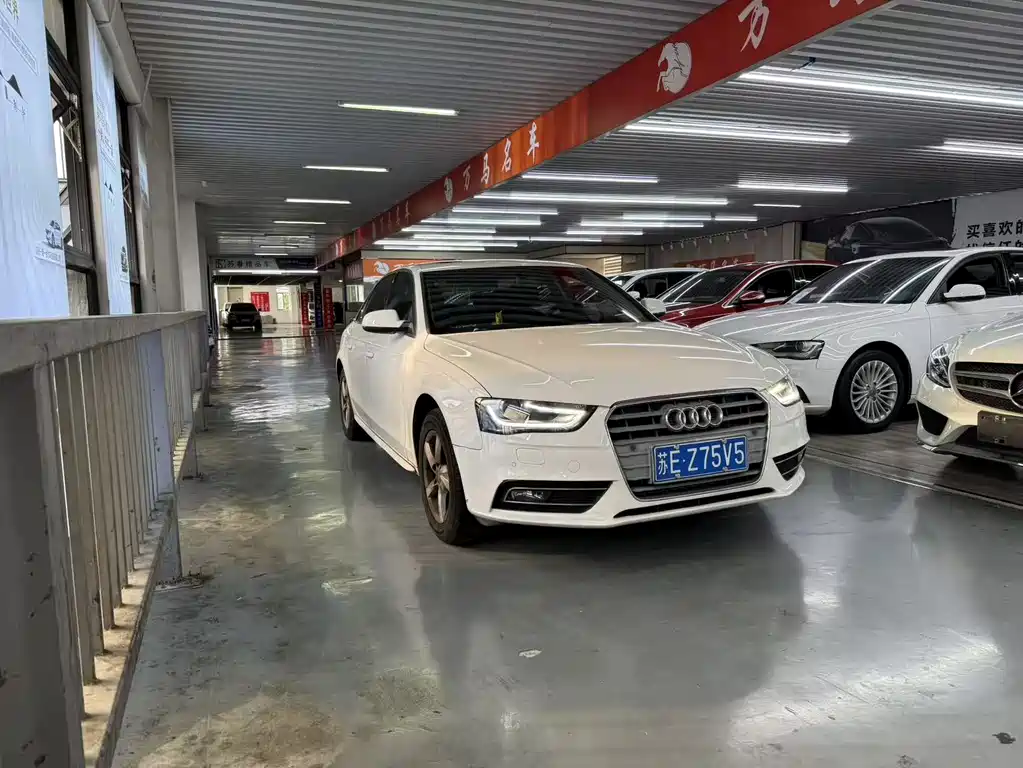Audi A4L 2014