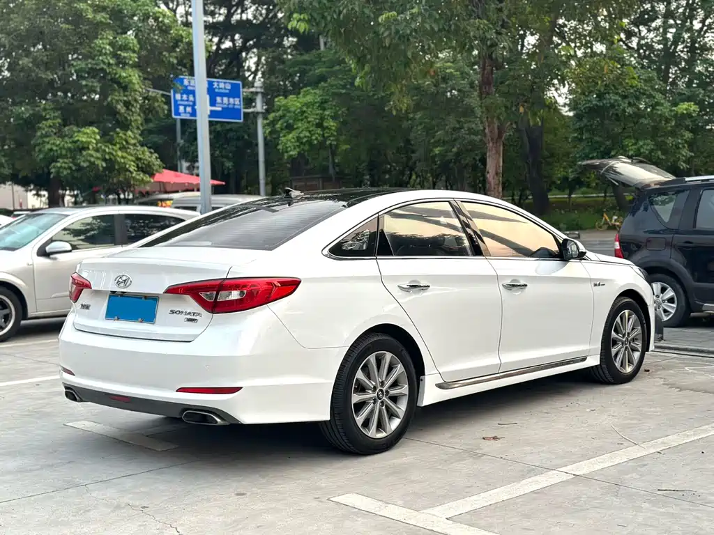 Hyundai Sonata 2015 — фото 7