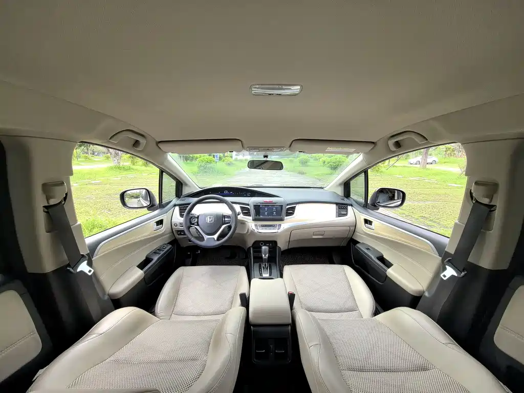 Honda Jade 2015 — фото 13