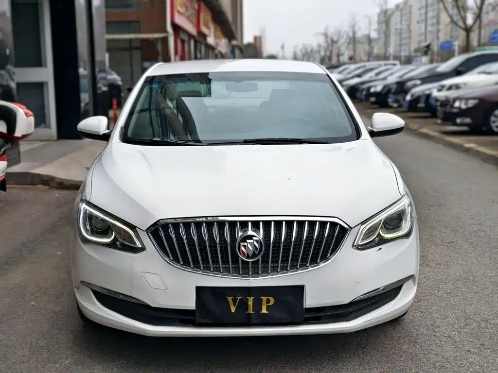 Buick Excelle 2017 — фото 2