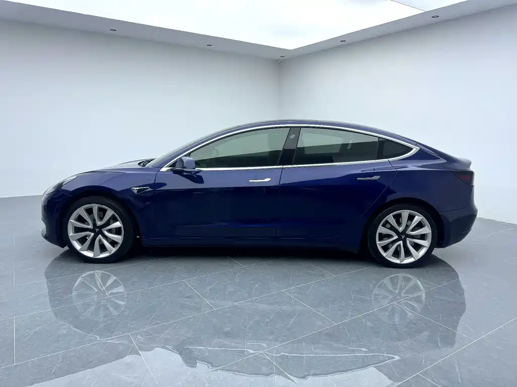 Tesla Model 3 2020 — фото 14