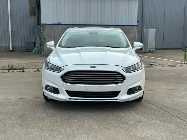 Ford Mondeo 2015