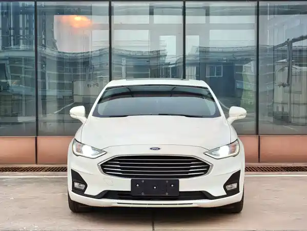 Ford Mondeo 2021
