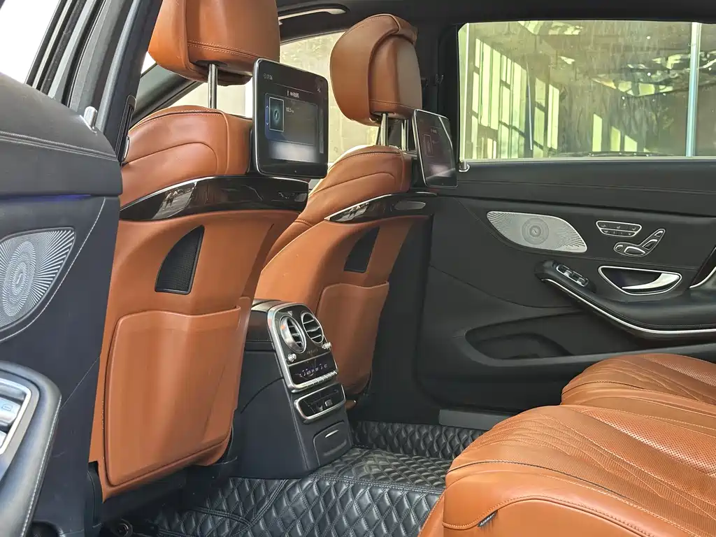 Mercedes-Benz Maybach S-Class 2020