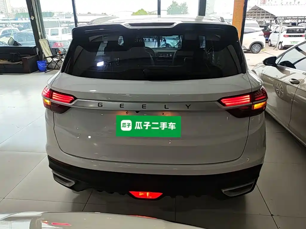 Geely Binyue 2021