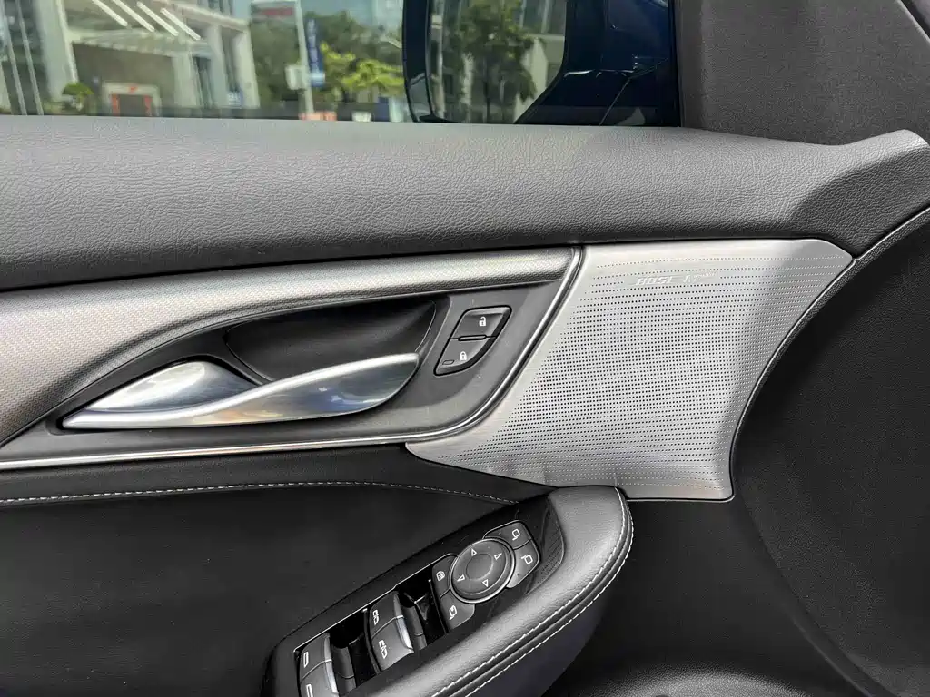 Cadillac CT5 2020 — фото 17