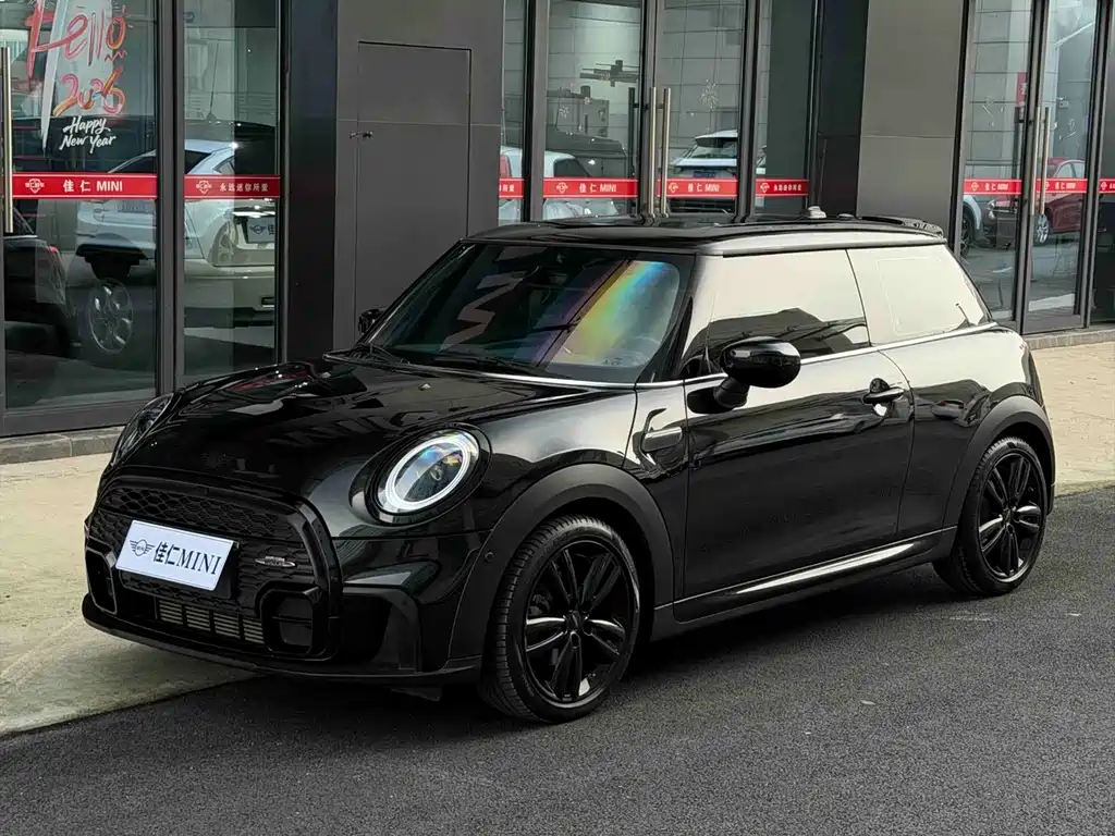 MINI MINI 2022