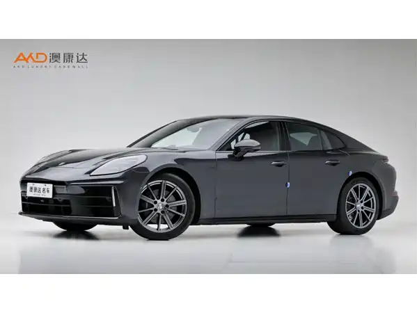 Porsche Panamera 2024