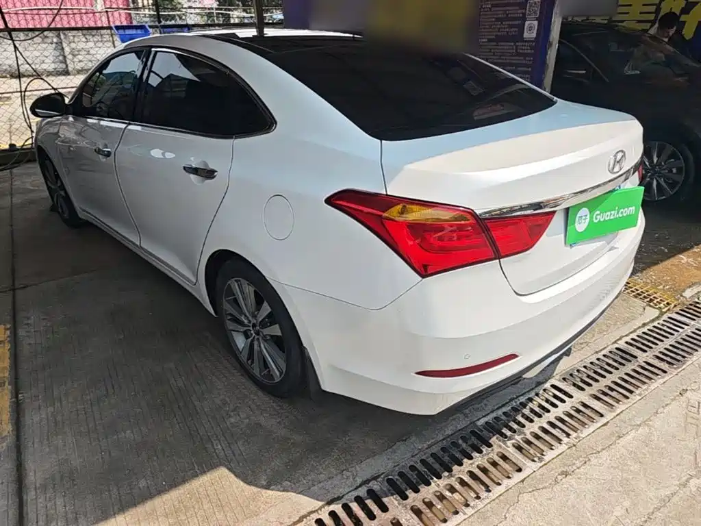 Hyundai Mistra 2015 — фото 5