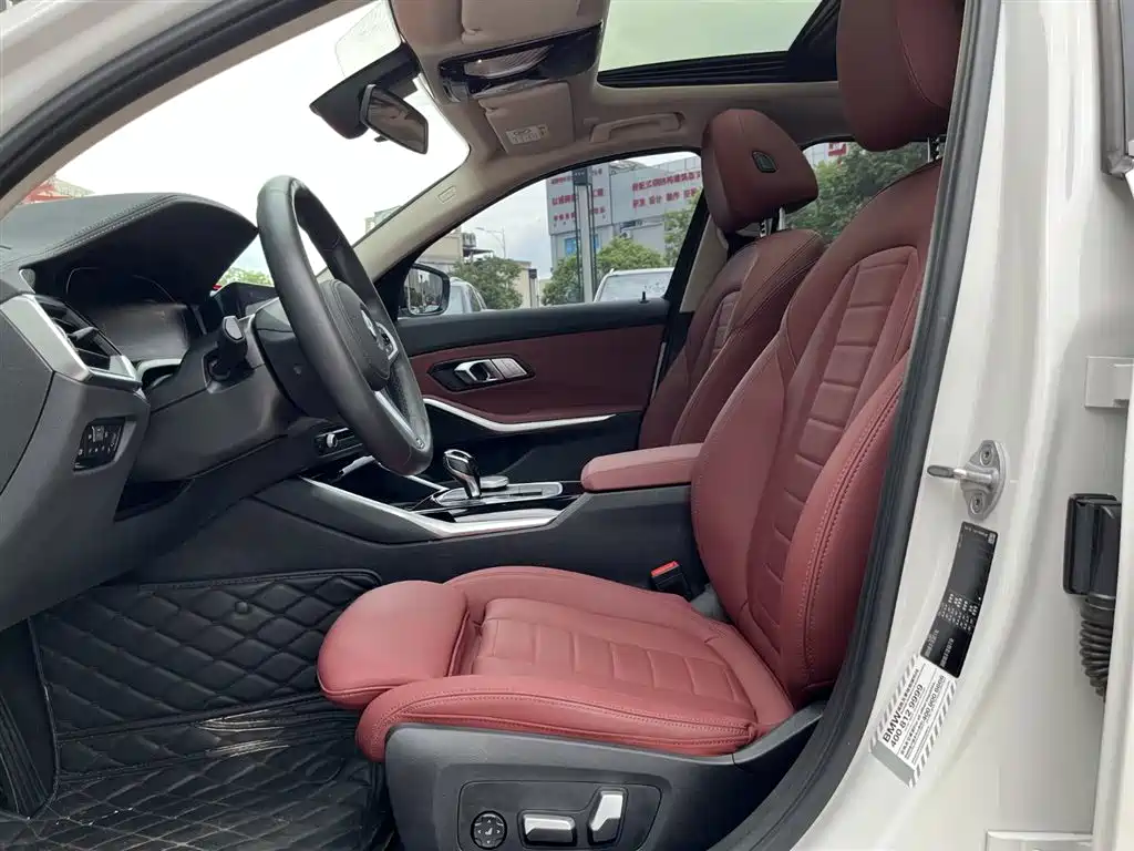 BMW 3 Series 2020 — фото 14
