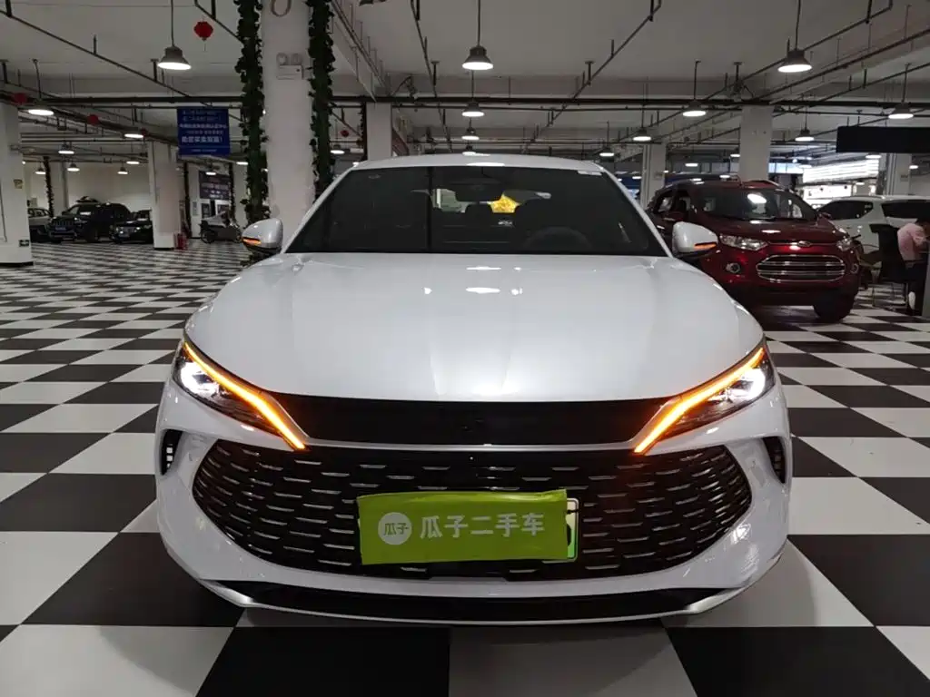 BYD Qin L 2025 — фото 3