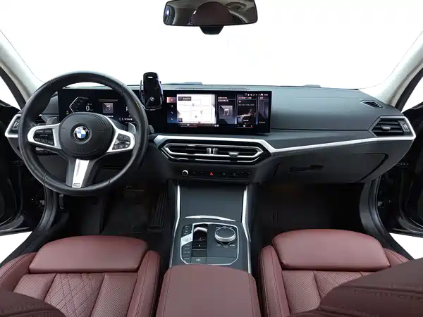 BMW 3 Series 2023