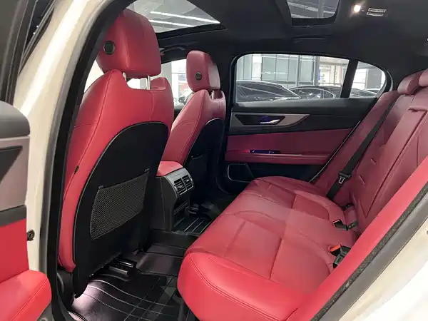 Jaguar XEL 2023