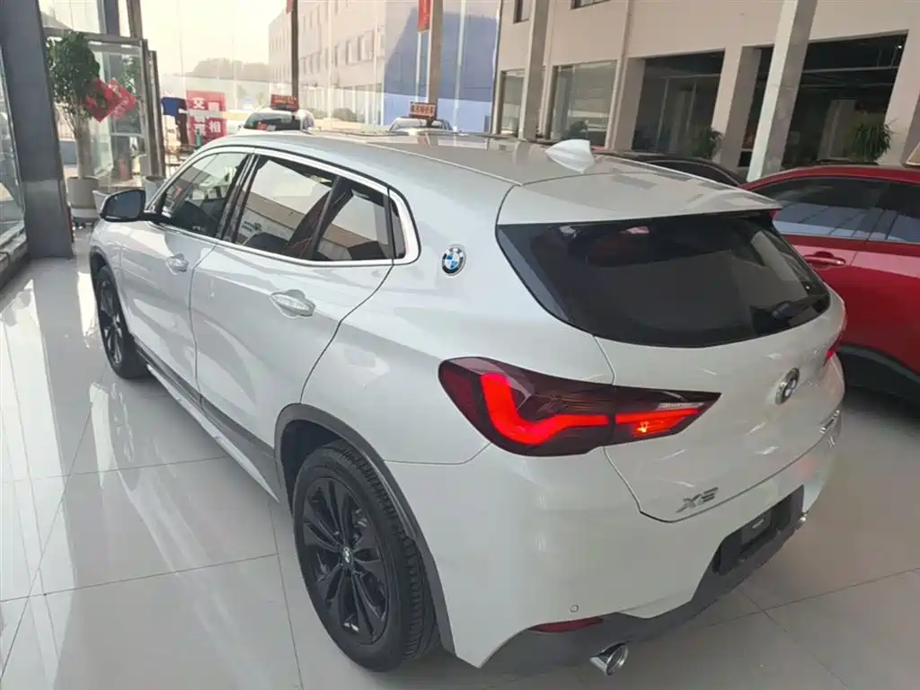 BMW X2 2023 — фото 5