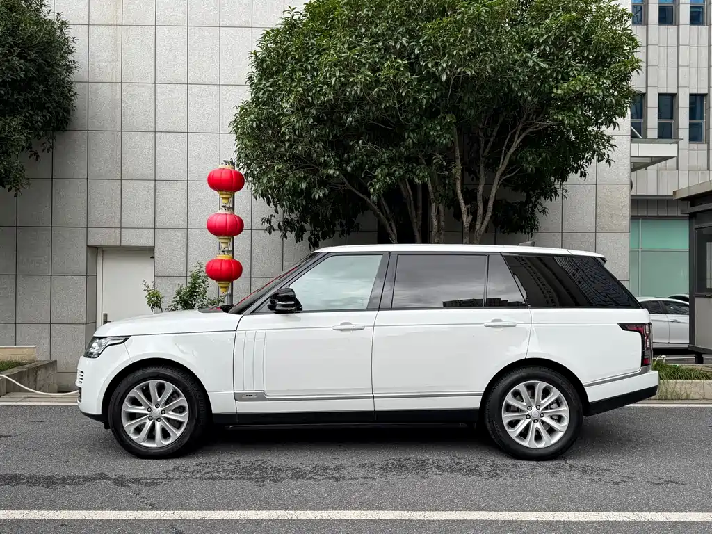 Land Rover Range Rover 2018 — фото 3