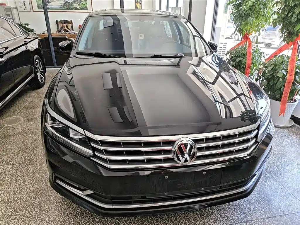 Volkswagen Passat 2017 — фото 4