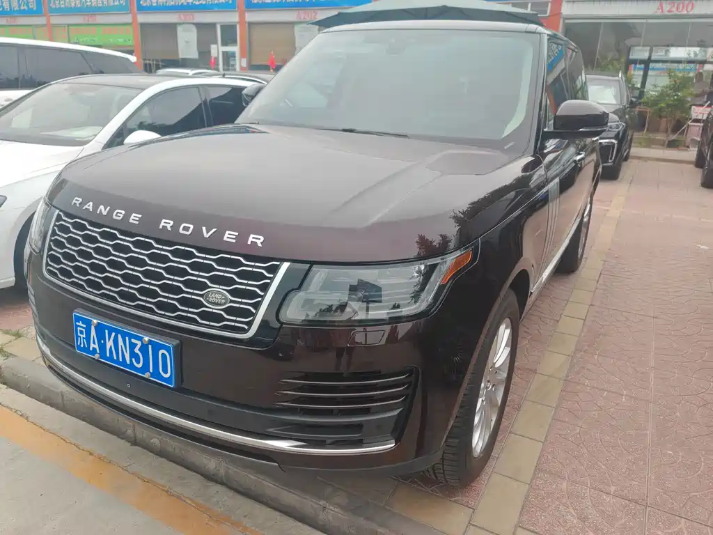 Land Rover Range Rover 2020 — фото 1