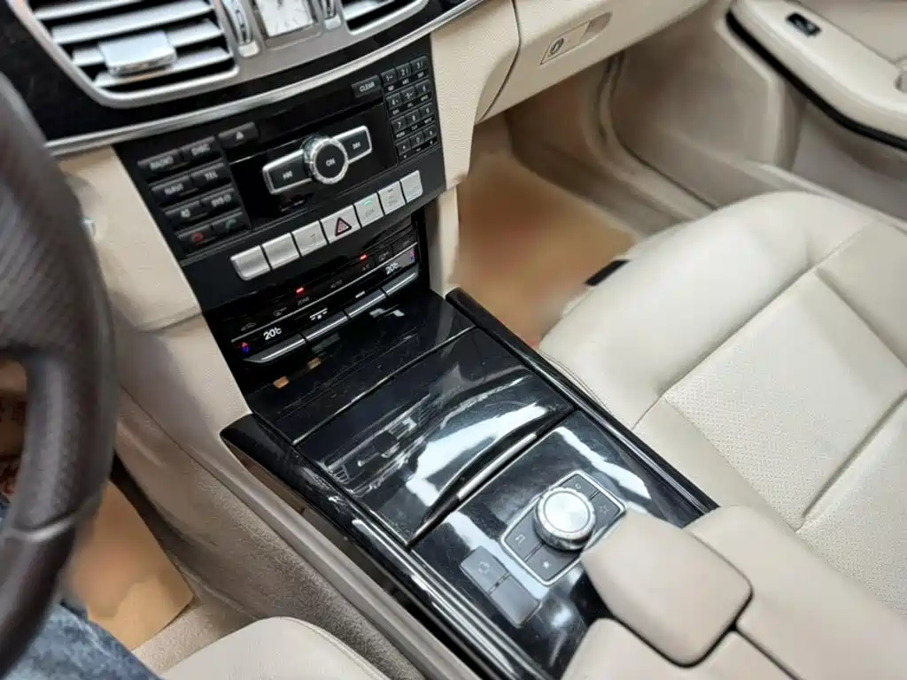 Mercedes-Benz E-Class 2014