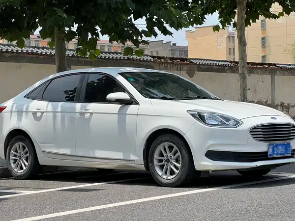 Ford Escort 2019